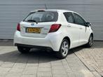 Toyota Yaris 1.5 Hybrid Aspiration | Camera | AllseasonBande, Auto's, Gebruikt, Euro 6, 4 cilinders, Wit