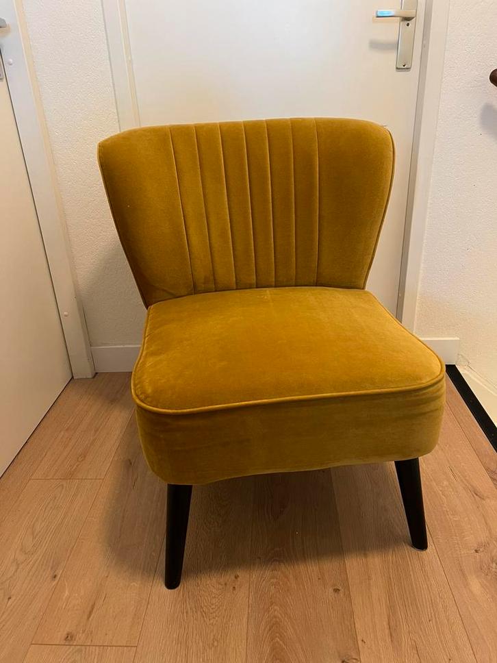 Fauteuil Liza – Okergeel (Karwei) – In goede staat, Huis en Inrichting, Fauteuils, Zo goed als nieuw, Stof, 50 tot 75 cm, Minder dan 75 cm