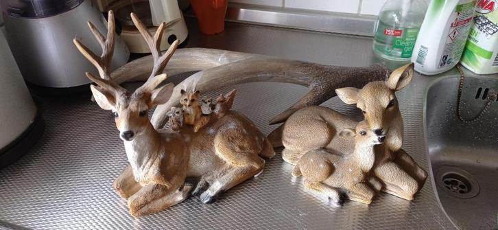 Decoratie herten met gewei en kindjes!, Huis en Inrichting, Woonaccessoires | Overige, Zo goed als nieuw, Ophalen of Verzenden