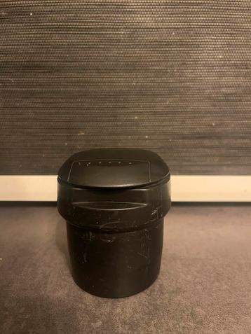 VW Polo OEM Asbak beschikbaar voor biedingen