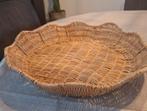 Rotan ronde schaal met golvende rand, Gebruikt, Schaal, Rond, Ophalen of Verzenden