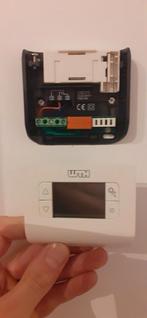 WTH 9370 kamerthermostaat gevraagd, Doe-het-zelf en Verbouw, Thermostaten, Ophalen of Verzenden