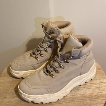 Lichtgrijze Primark Boots - Maat 39 beschikbaar voor biedingen