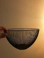 Fruit mand, Huis en Inrichting, Woonaccessoires | Schalen en Manden, Ophalen, Zo goed als nieuw, Rond, Riet