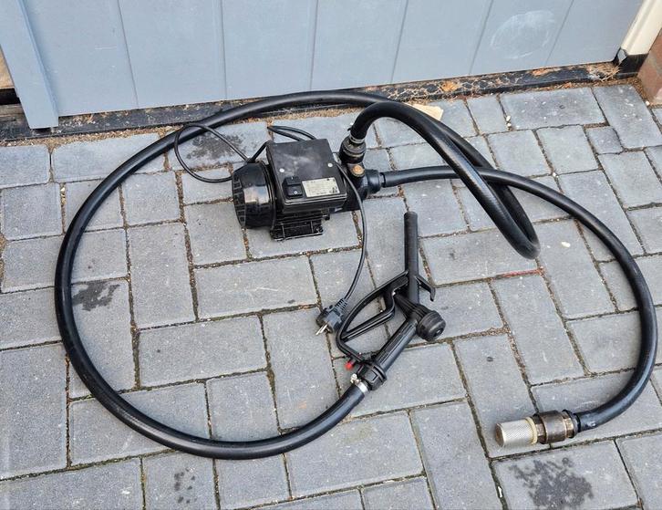 Brandstofpomp met vulpistool, Auto diversen, Autogereedschap, Gebruikt, Ophalen of Verzenden