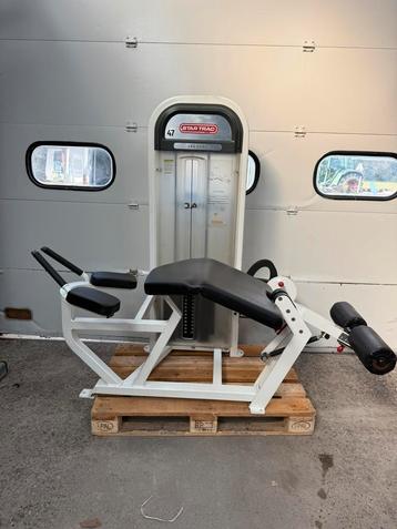 Star Trac Lying Leg curl/ phrone leg curl/ Liegende beuger beschikbaar voor biedingen