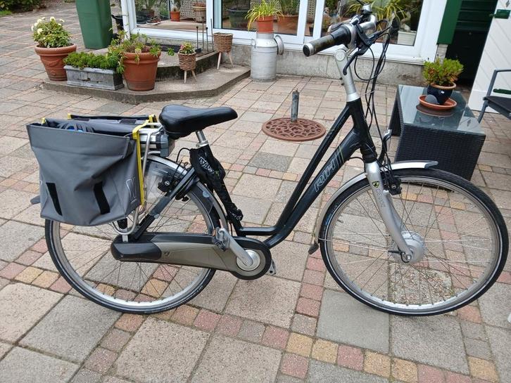 Rih electrische fiets, Fietsen en Brommers, Elektrische fietsen, Zo goed als nieuw, Overige merken, 47 tot 51 cm, Ophalen