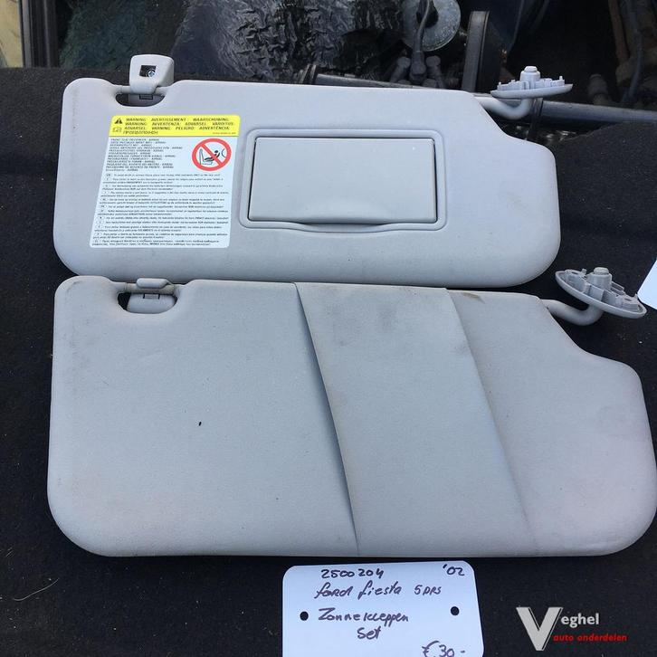 Ford Fiesta 1.4 16v 5drs  2002 2500204   Zonnekleppen set, Auto-onderdelen, Interieur en Bekleding, Gebruikt, Ophalen of Verzenden