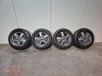 Sportvelgenset + winterbanden van een Volkswagen Transporter, Gebruikt, -, -, Ophalen of Verzenden