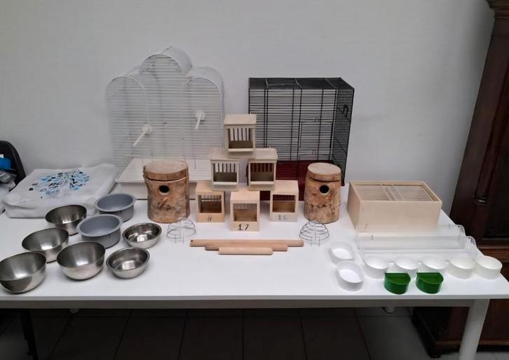 Volière artikelen, Dieren en Toebehoren, Vogels | Toebehoren, Zo goed als nieuw, Kooi-accessoires, Ophalen