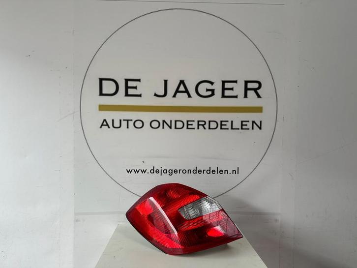 SKODA FABIA 5J6 ACHTERLICHT LINKS ACHTER 5J6945095, Auto-onderdelen, Verlichting, Skoda, Gebruikt, Ophalen of Verzenden