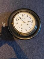 Mooie school klok, Ophalen of Verzenden, Zo goed als nieuw, Wandklok