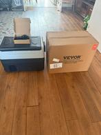 Koelbox/ mini vries en koelkast  voor de vakantie/ camping, Caravans en Kamperen, Koelboxen, Ophalen of Verzenden, Zo goed als nieuw