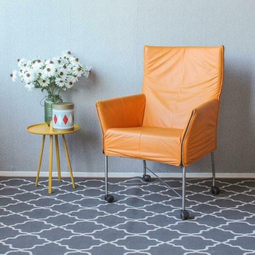 2x Showroommodel Montis Charly fautueil cognac/oranje, Huis en Inrichting, Bureaus, Zo goed als nieuw, Ophalen of Verzenden