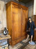 Hoge Franse demontabele kast kledingkast linnenkast, Antiek en Kunst, Antiek | Meubels | Kasten, Ophalen
