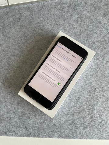 Apple Iphone SE 2022 (3rd gen) 92% battery beschikbaar voor biedingen