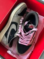 Nike Travis Scott Jordan Maat 38, Kleding | Dames, Ophalen of Verzenden, Zo goed als nieuw, Bruin