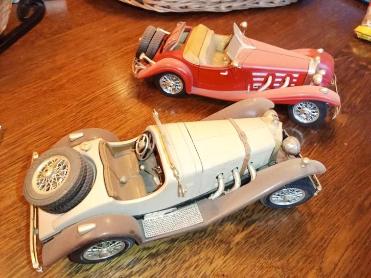 Burago 2 stuks Mercedes-Benz Klassiekers, Hobby en Vrije tijd, Modelauto's | 1:18, Gebruikt, Bburago, Ophalen of Verzenden