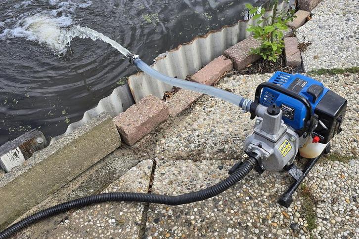 Prima HYUNDAI 2-Takt Benzinemotor Waterpomp 52 cc 18m³/uur, Tuin en Terras, Waterpompen, Zo goed als nieuw, Handmatig, Ophalen