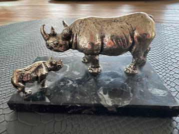 WNF verzilverd  beeldje zwarte neushoorn met jong   beschikbaar voor biedingen