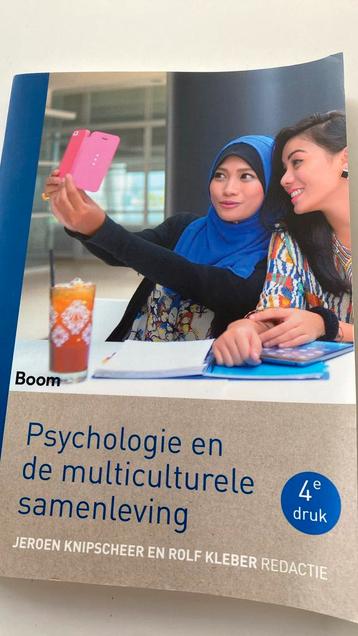 Psychologie en de multiculturele samenleving beschikbaar voor biedingen