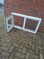 Kunststof  draaikiepraam  crème nerf., Ophalen of Verzenden, Zo goed als nieuw, Gevelraam of Ruit