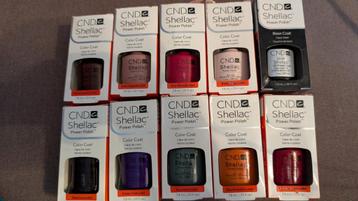 CND gellak 10 stuks VERKOCHT beschikbaar voor biedingen