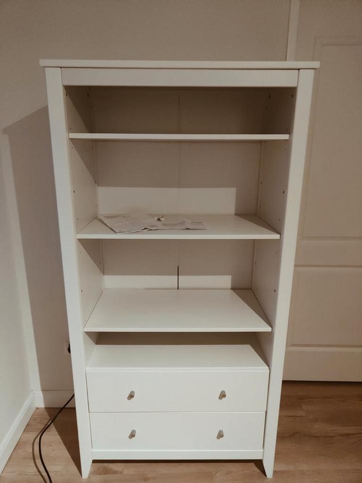 Mooie (boeken)kast van Hoppekids, Huis en Inrichting, Kasten | Boekenkasten, Zo goed als nieuw, 25 tot 50 cm, Ophalen