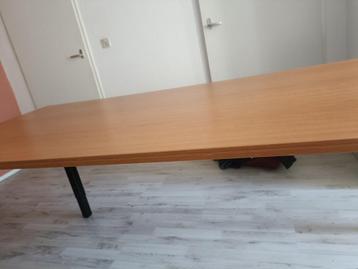 Stevig bureau 180x80 (+ gratis bureaustoel optioneel) beschikbaar voor biedingen
