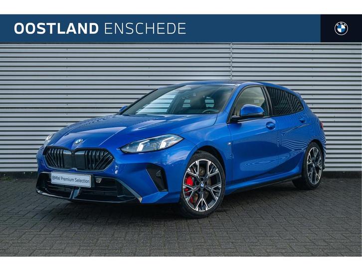 BMW 1 Serie 120 M Sport Automaat / Sportstoelen / Achteruitr, Auto's, BMW, Bedrijf, Te koop, 1-Serie, Achteruitrijcamera, Bochtverlichting