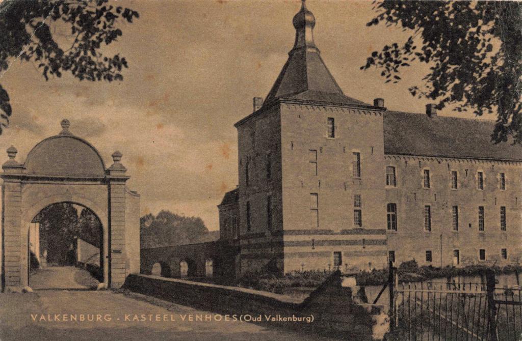 Valkenburg Kasteel Venhoes B2714, Verzamelen, Ansichtkaarten | Nederland, Ophalen, 1940 tot 1960, Gelopen, Limburg