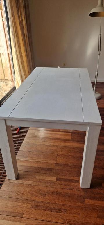 Witte Houten Eettafel 160x85x80 beschikbaar voor biedingen