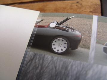 persmateriaal Fioravanti Alfa Romeo spider concept car beschikbaar voor biedingen