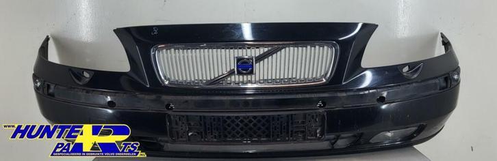 Voorbumper zwart 019 Volvo V70 II ('00-'08) 09484239443, Auto-onderdelen, Carrosserie en Plaatwerk, Bumper, Volvo, Voor, Gebruikt