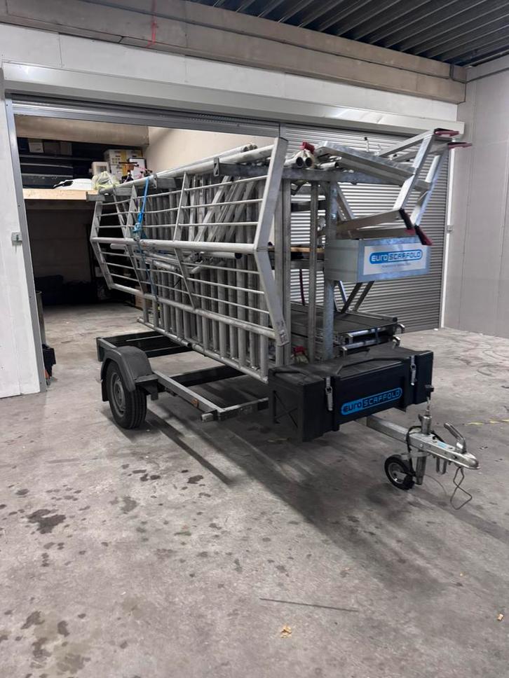 Steigeraanhanger incl. rolsteiger RSS Dakrandbeveiliging, Doe-het-zelf en Verbouw, Steigers, Gebruikt, Rolsteiger of Kamersteiger