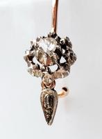 Antieke Zilveren Oorbel met Roosdiamant en Gouden Haakje, Ophalen of Verzenden, Goud