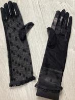 Zwarte Tule Handschoenen met Stippen, Ophalen of Verzenden, Zo goed als nieuw, One size fits all, Hoed