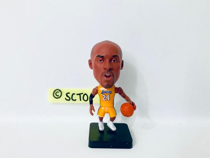 Kobe Bryant Lakers tenue basketbal NBA tenue pop figuur, Verzamelen, Poppetjes en Figuurtjes, Nieuw, Ophalen of Verzenden