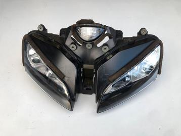 Koplamp Honda CBR 600 RR 2003 PC37 beschikbaar voor biedingen