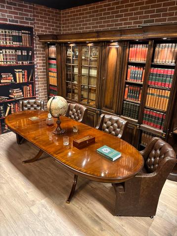 Heldense exclusieve Uitschuifbare Ovale eettafel beschikbaar voor biedingen