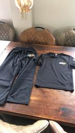 Krav Maga tenue, broek maat 130, shirt 7/8 jaar, Sport en Fitness, Vechtsporten en Zelfverdediging, Gebruikt, Overige, Maat XS of kleiner