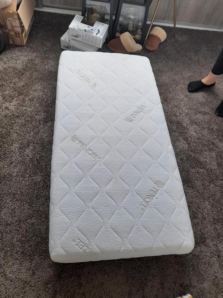Kinderbed Matras - Tencel, Kinderen en Baby's, Kinderkamer | Bedden, Zo goed als nieuw, 140 tot 160 cm, 70 tot 85 cm, Matras, Ophalen