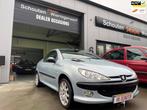 Peugeot 206 CC 2.0-16V, Auto's, Peugeot, 47 €/maand, Origineel Nederlands, Te koop, Zilver of Grijs