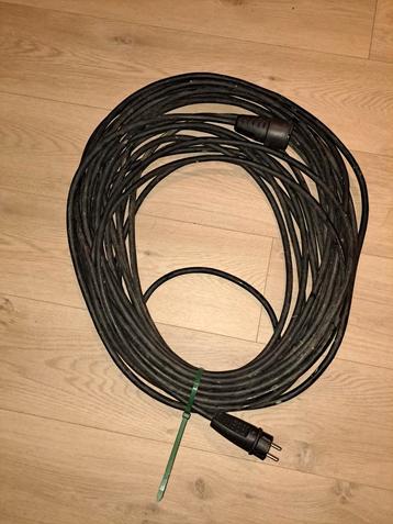 Stroom kabel met stekkers 3G2.5 25a30 meter beschikbaar voor biedingen