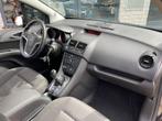 Opel Meriva 1.4 Turbo Nieuwe apk Trekhaak Weinig Km, Auto's, 15 km/l, Gebruikt, 680 kg, 4 cilinders