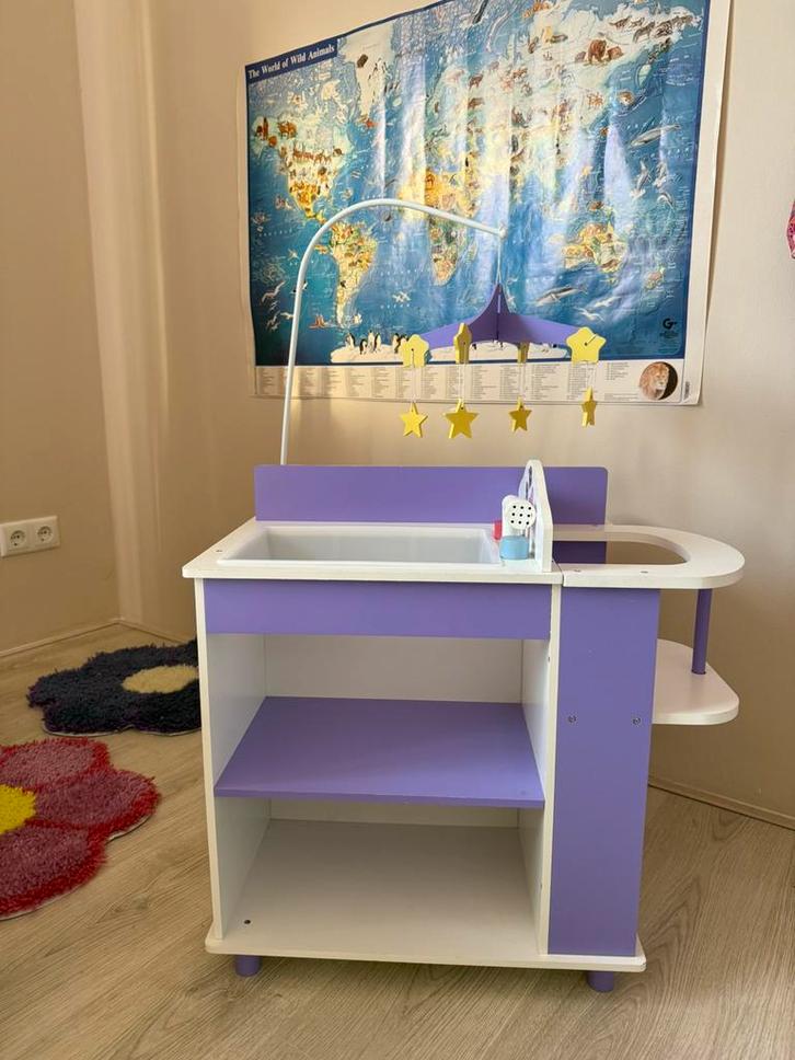 Poppencommode van hout, Huis en Inrichting, Tafels | Kaptafels, Zo goed als nieuw, Minder dan 100 cm, 50 tot 100 cm, Ophalen