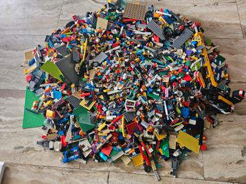 Grote Partij Lego Stenen - 18,5 Kilo beschikbaar voor biedingen