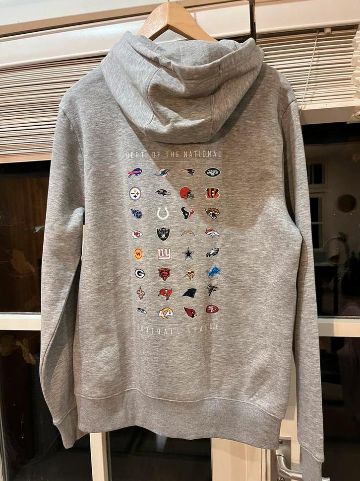 NFL hoodie trui maat M, Kleding | Heren, Truien en Vesten, Nieuw, Maat 48/50 (M), Grijs, Ophalen of Verzenden