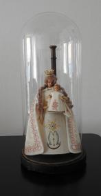 Antieke grote glazen stolp op plateau met pop Maria en kind, Ophalen