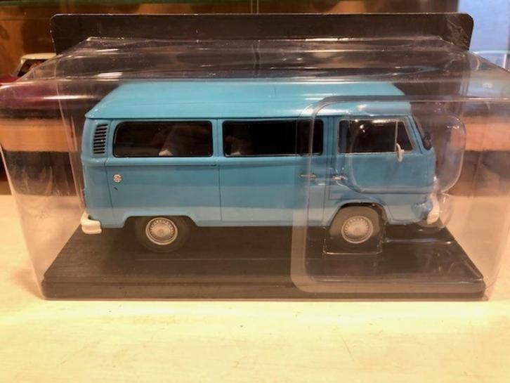 1:24 VW T2 Bus 1976 Hachette Blauw M/B, Hobby en Vrije tijd, Modelauto's | 1:24, Zo goed als nieuw, Bus of Vrachtwagen, Overige merken